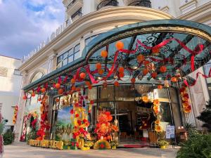 SANDALS AQUILA HOTEL