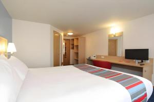 Travelodge Bicester Cherwell Valley M40