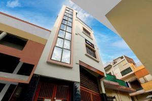 SPOT ON by OYO Hardik Palace