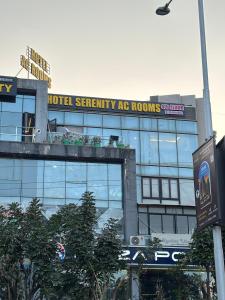 HOTEL SERENITy
