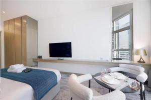 Free housekeeping visits during your stay - StayShort - Amazing Studio in Business Bay that Sleeps 4