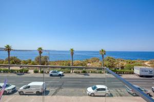 Seafront 3 Bedroom Luxury Getaway