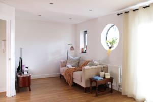 Battersea Apartment with Parking