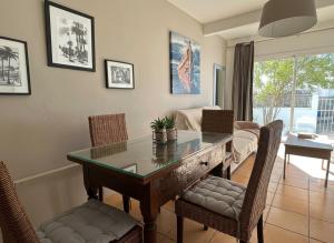 Amplia planta baja con gran espacio exterior