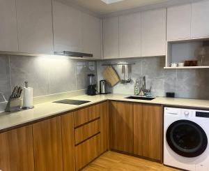 Laguna Beach Residences Seashore by Banyan Living