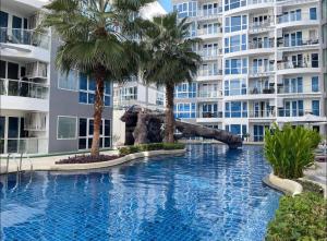 NEW! Pool Access 50sqm & Grand Avenue & Pattaya
