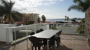 Private Villa with Pool, Close to the Beach