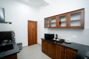 Oaks Pearl City Hotel - Negombo