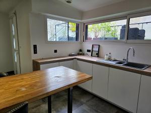 Le Saint Symphorien, parking gratuit privée