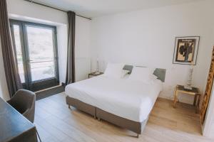 Maison et Appartement jusquà 24 personnes