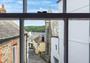 Sundance Cottage Central Fowey with Sea Views
