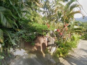 Casa para até 15 pessoas Piscina Privativa Localização central