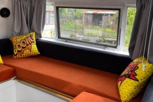 Bury - Lodge - Sleeps 2 - Parking