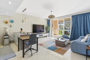 Luxurious private Getaway in Mangroovy