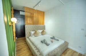 Designer 2BR Duplex in Sliema with WiFi AC