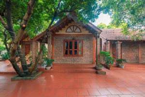 TAM FAMILY HOMESTAY and RESTAURANT