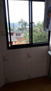 80 Metros da praia, Carnaval disponível