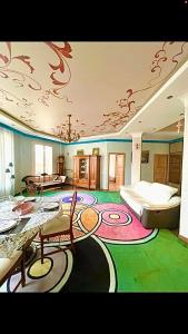 3 pièces 100m2 balcon centre juan 2 pas des plages