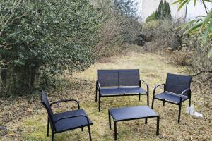 Parking privé, appartement rénové accès jardin