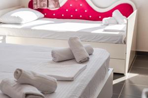 Family Apartment with Resort Access Talea Coast by PikHost