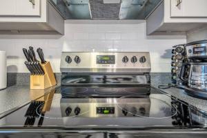 Elegant Room in a Lovely Home by Deity Villas