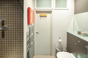 Drury Lane - A Slice of Heaven