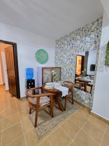 Affordable Luxury Ruaka 2