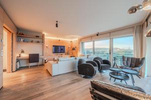 Premium Holidays - Luxury flat Long Island with sea view