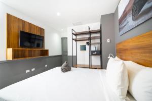 2 Bedroom Condo Rooftop with Ocean view - Joya 410