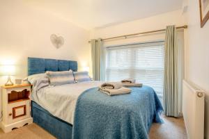 4 Bed in Whitby oc-w506
