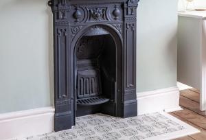 Traditional Bath House Garden with City Views