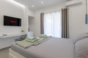 NEW Dodekanisou 53 Glifada