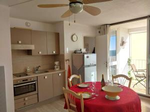 Superbe T2 face mer, 3 couchages, parking