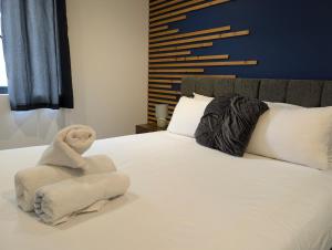 Two Bedroom Flat with Ensuite Bathrooms