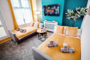 Blue Horizon City Escape | Free Parking | 14PPL