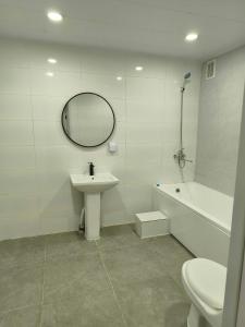Tara Guesthouse and Tours