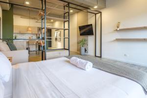 Lauret Lofts by Wynwood House