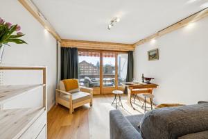 Central studio in Villars sur Ollon, Emeraude, for 3 only 100m to Bretaye ski train
