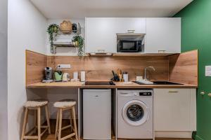 La Boétie, Cocon Central, Double Balneo Bathtub