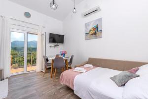 Minto & Slava Apartments