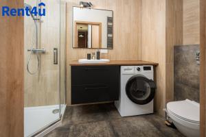 Panorama Center Apartment by Rent4You