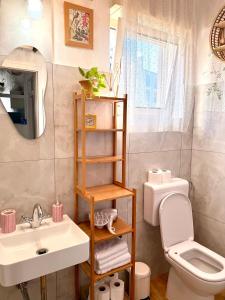 Spacious apartment by the sea 8+4