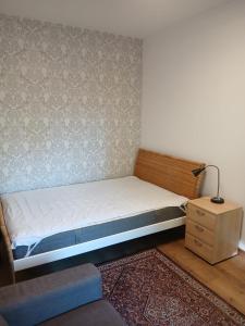 Biedronka- samodzielny apartament dla 3 osób z miejscem parkingowym