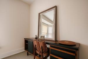 Detroit North End 6BR | Pets, WiFi, Parking