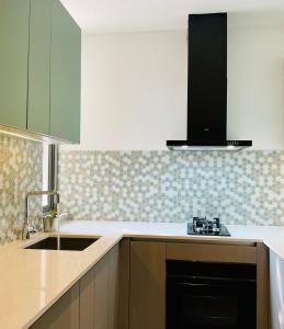 Nova Haus - Newly Built, 2-Bedroom En-suite in Residential Suburb of Colombo