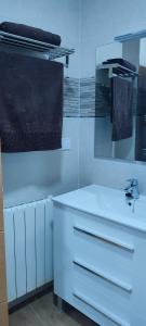 Casa acogedora, luminosa y con amplia terraza