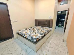 Anand Yatri Grah - Home Stay, Ujjain