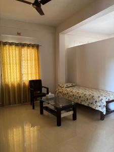 1BHK Furnished Flat in Adarsh Complex RKs 105