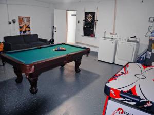 Family Fun Villa Near Disney