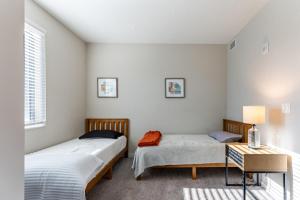 Daytona 2BR | Pool + Free Parking, Pets